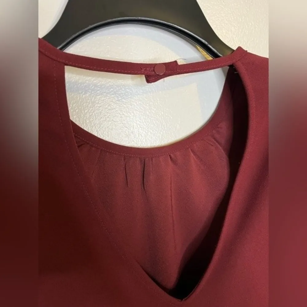 Women’s Maroon Puffy Shoulder Long Sleeve Top Size Small - Image 8