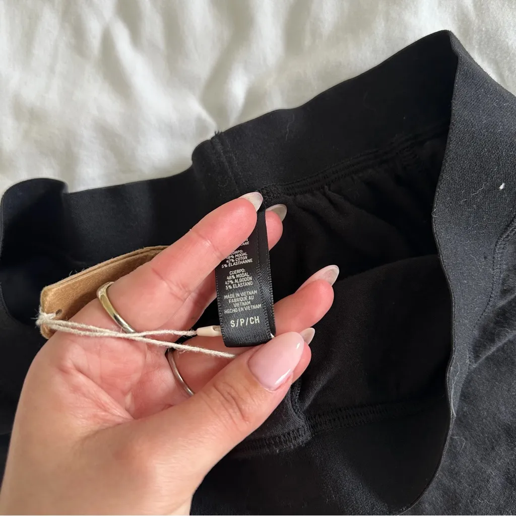 SKIMS  Boyfriend Loose Boxer Onyx - Image 3