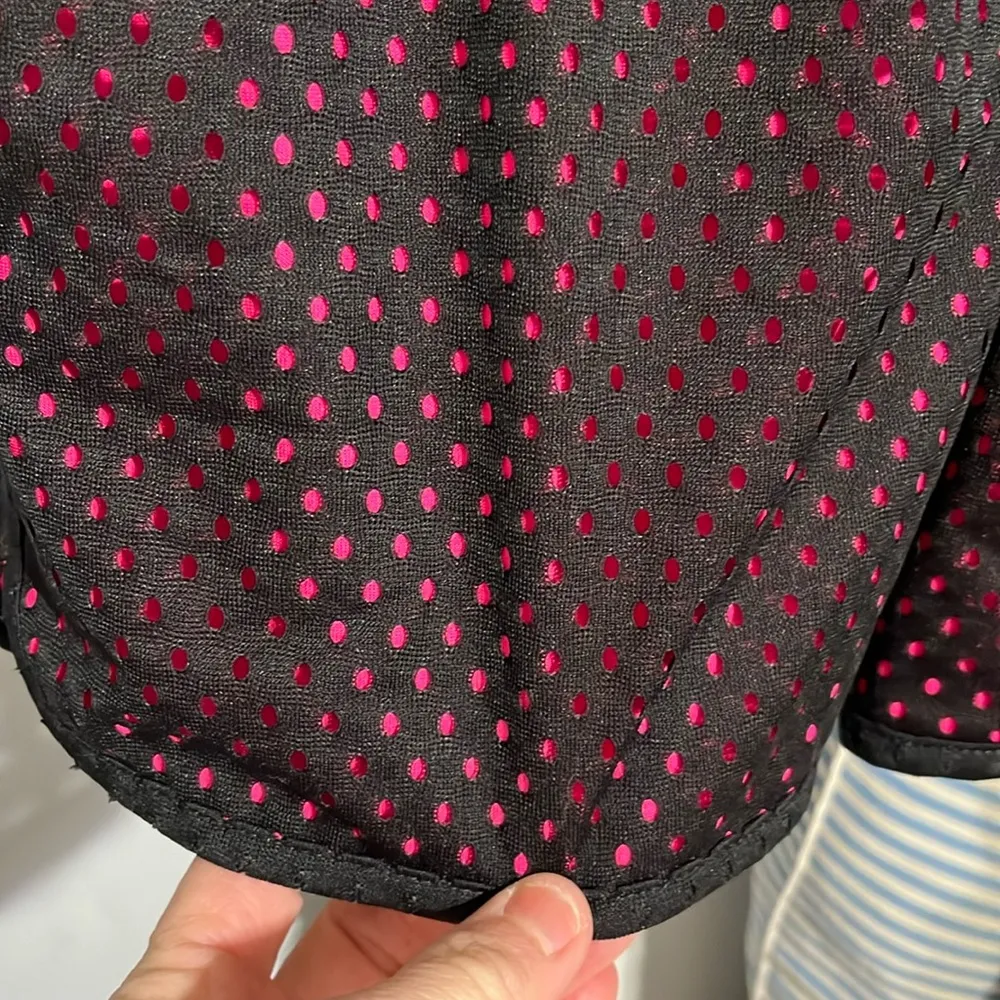 Athletic Shorts Womens Small Elastic Drawstring Black Mesh Hot Pink - Image 9