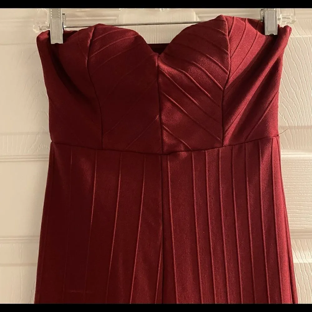 Forever 21 Sleeveless Burgundy Jumpsuit Size Small - Image 11