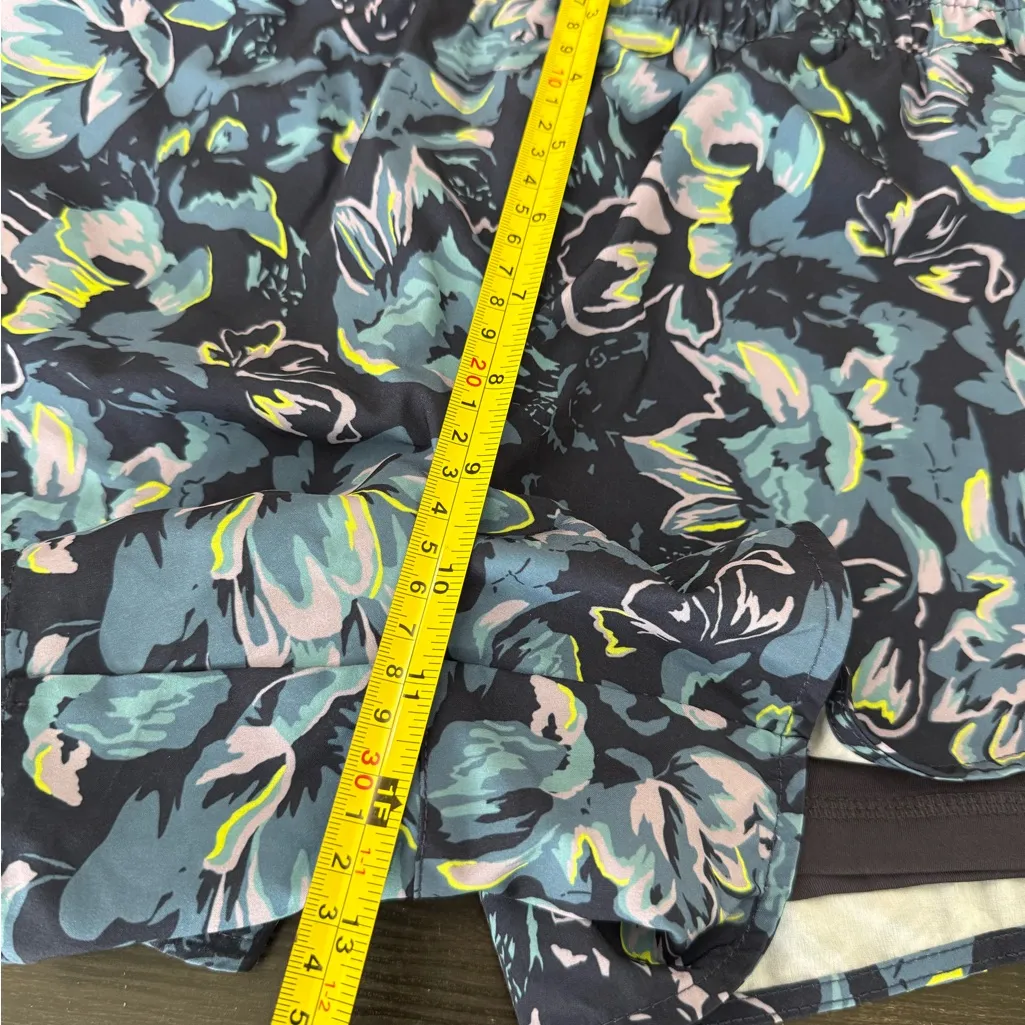 Layer 8 Floral Running Shorts Blue Multi Floral print – Size S - Image 9