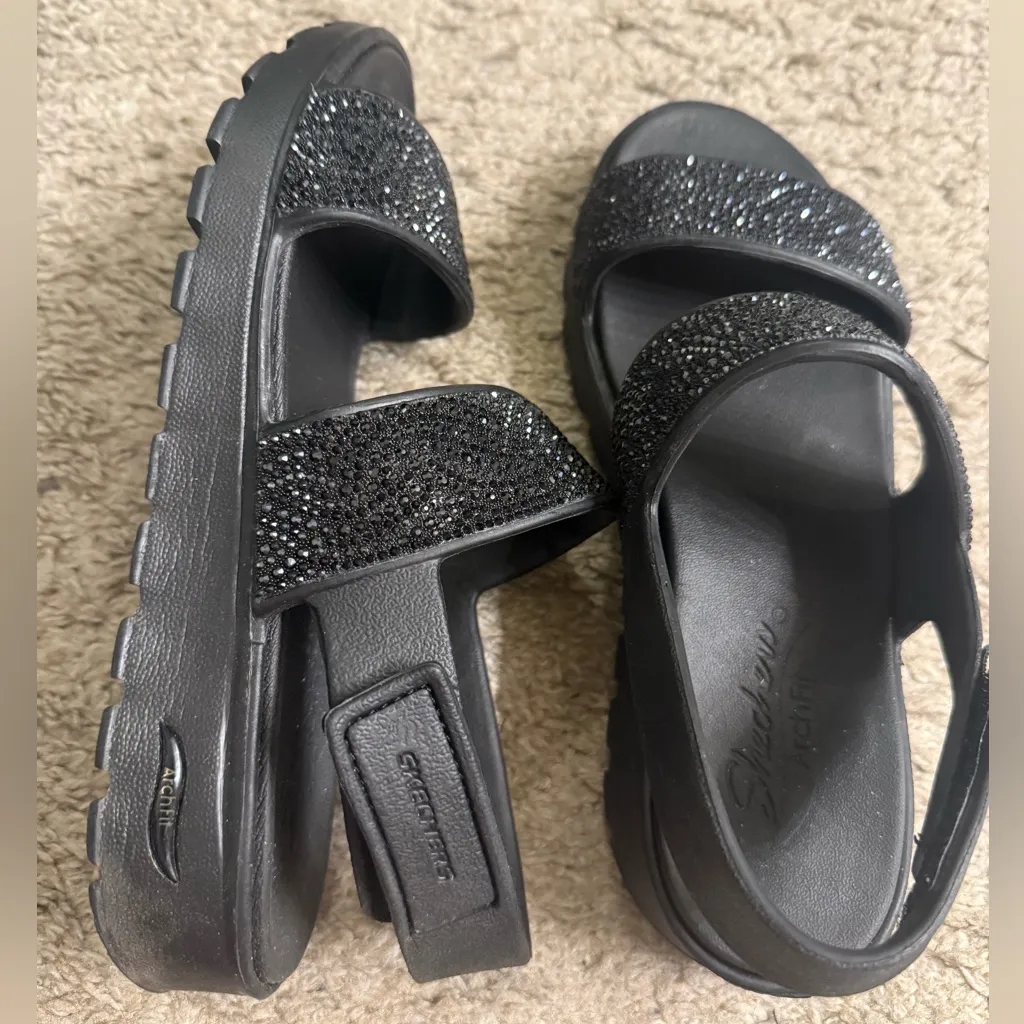 Skechers Foamies Arch Fit Wedge Elegant Black Sandals with Rhinestones - size 8 - Image 4