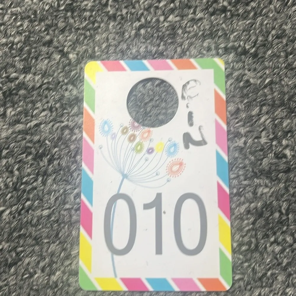 Torrid women’s distressed Bermuda Jean shorts size 20. - Image 8