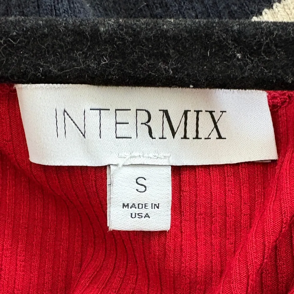 Intermix Ivy Ruffle Tank Red Y2K Boho Style - Image 7