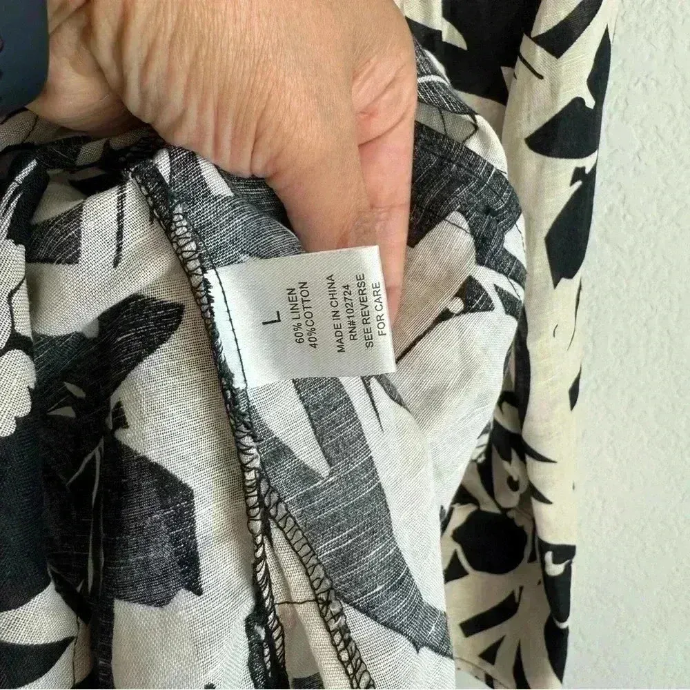 Harve Benard Woman's Black‎ Beige Floral Linen Blend Button Up Blouse Size L - Image 10