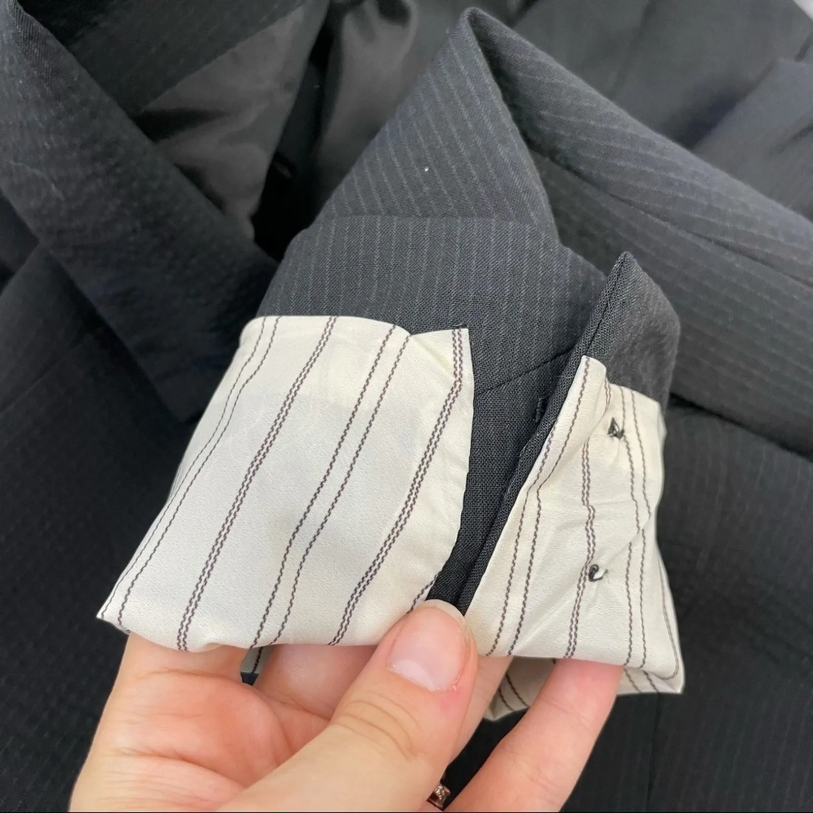 THEORY Wool Blazer Jacket Size 6 Black Crinkle Stripe Office Professional Work - Image 5