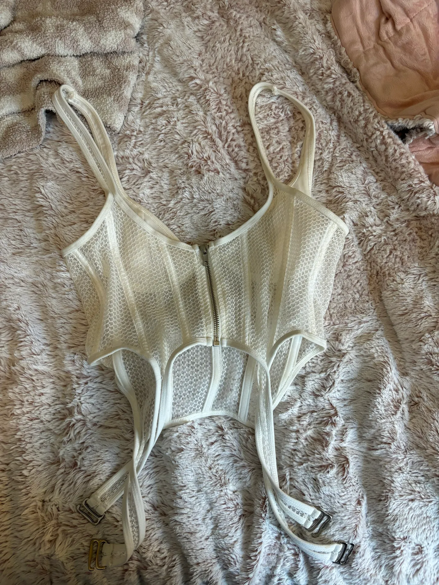White Fox Corset  - Image 3