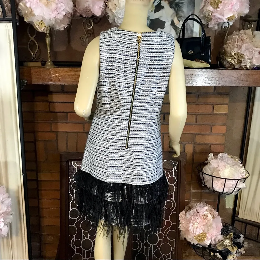 STS SAIL TO SABLE TWEED METALLIC SHIFT DRESS WITH FEATHER TRIM HEM ACCENT (8) - Image 4