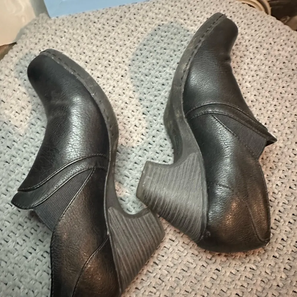 Black Croft & Barrow Ortholite Mules Women’s Shoes - Image 4