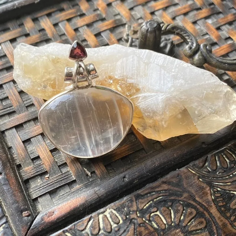 Selenite & Garnet Sterling Silver Pendant White - Image 5