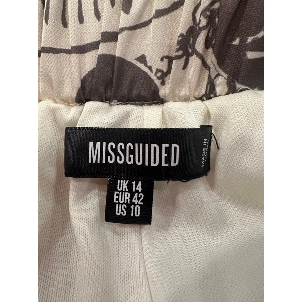 Women's MISSGUIDED White Zodiac l Black Paisley Wide Leg Pants Size 10 - Image 4