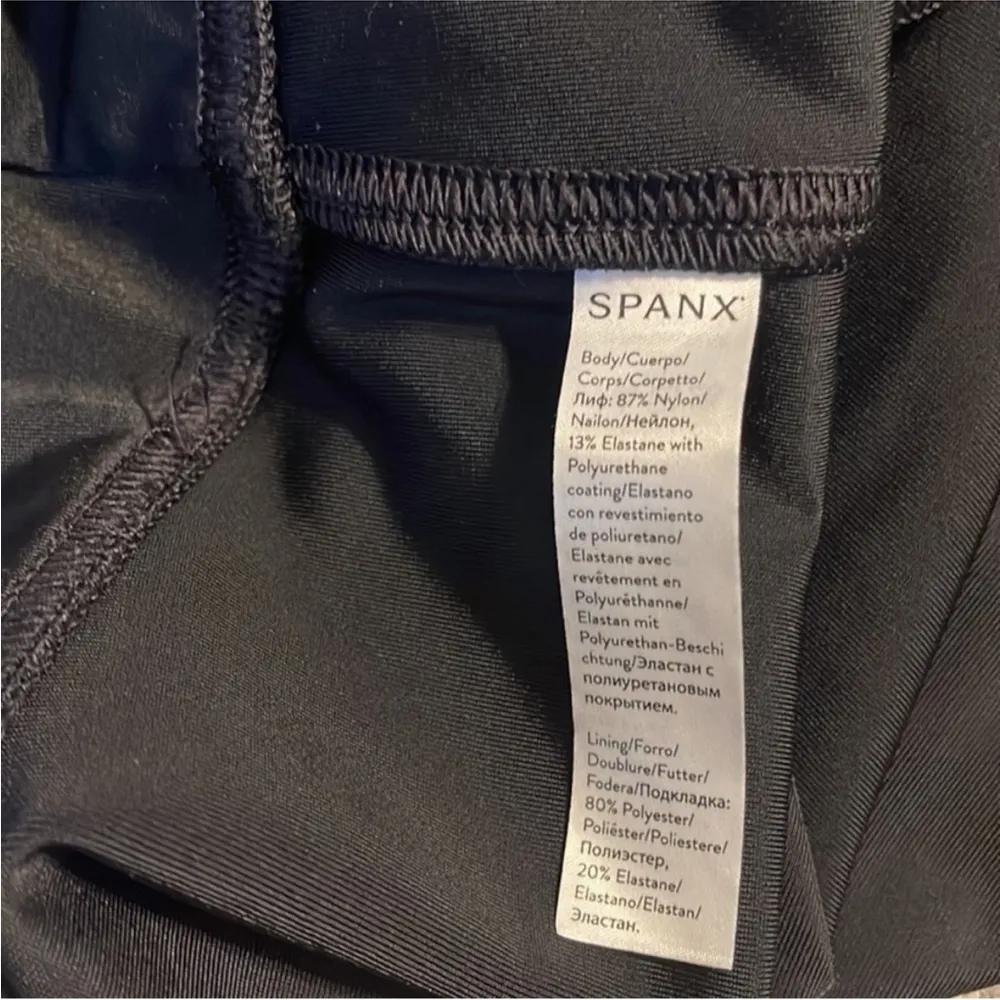 Spanx women’s black faux leather high waist leggings pants size small VIRAL - Image 7