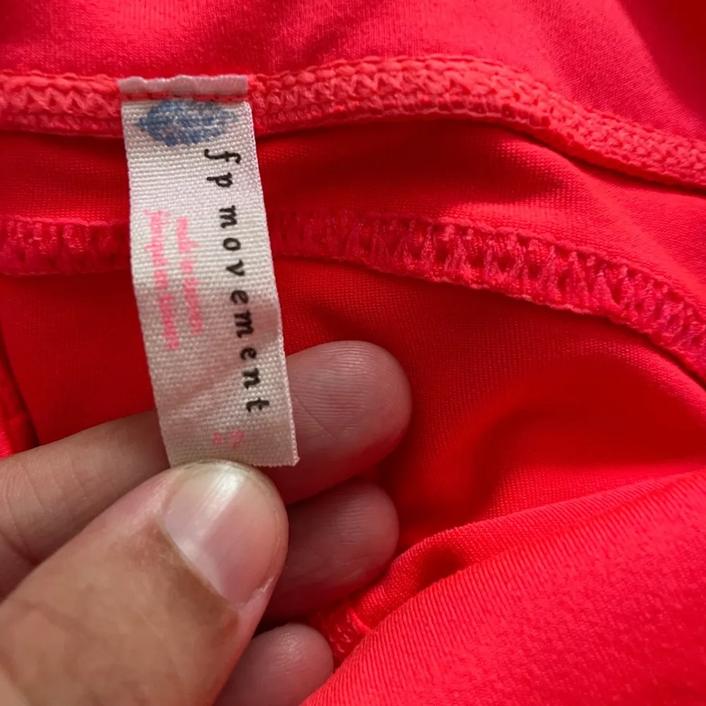 Free People Movement End Game 7/8 Leggings Small Bright Pink-Orange color - Image 3