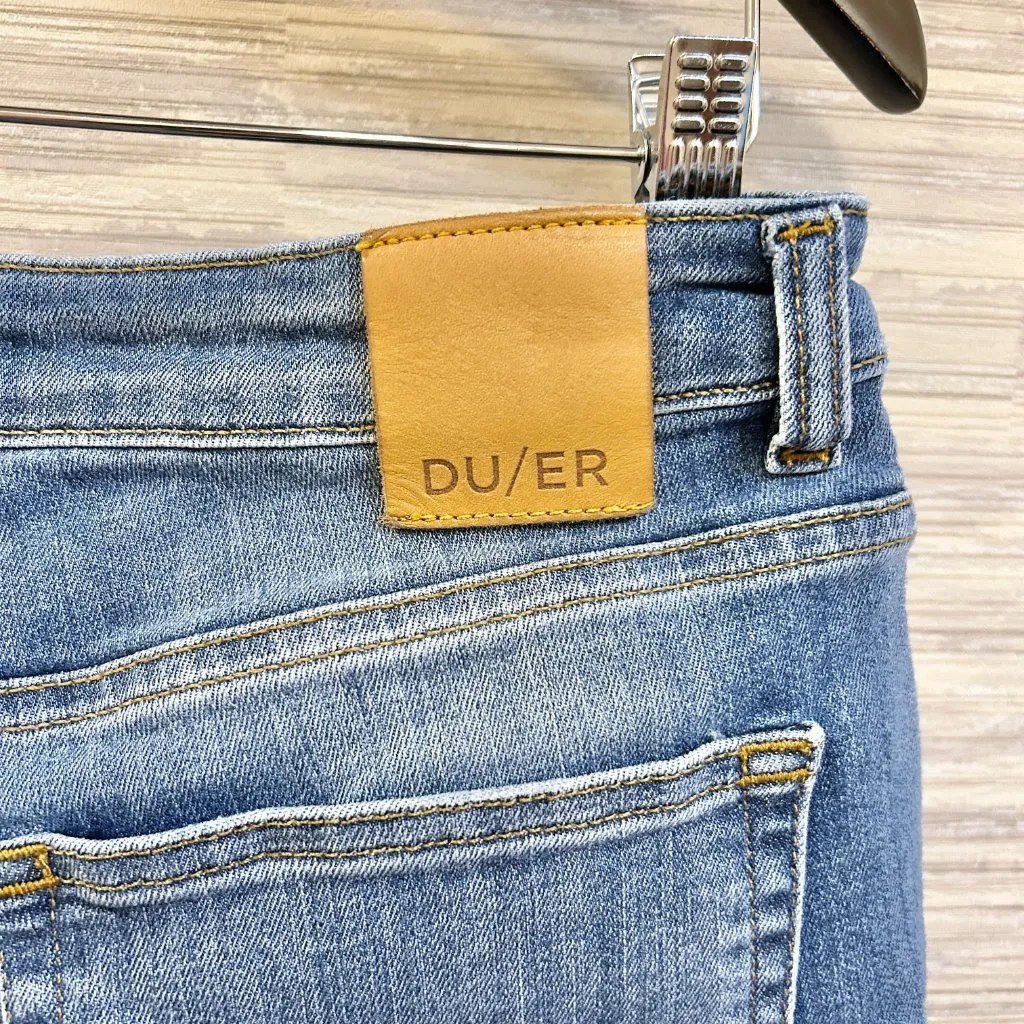 DU/ER Women's Performance Denim Girlfriend Jeans in Vintage Light Stone 28x28 Blue Size 28 - Image 11