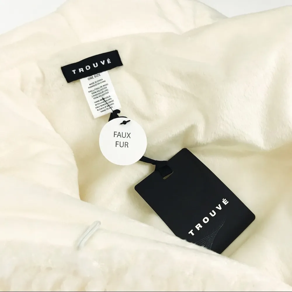 NWT Trouvé Faux Shearling Hooded Vest | One Size White Size undefined - Image 7