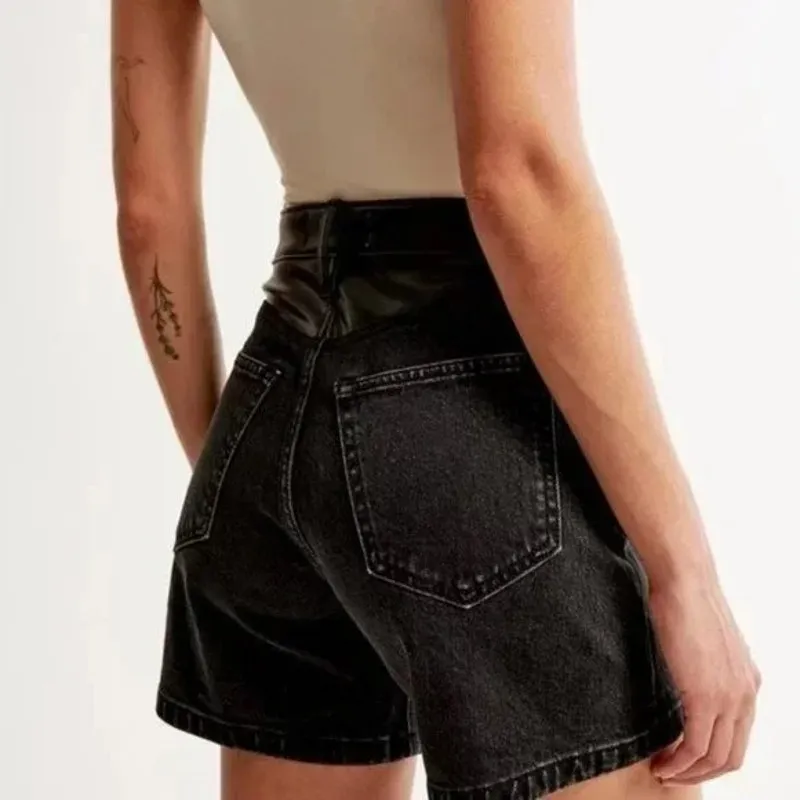 Abercrombie & Fitch The Dad Short High Rise Black Denim Faux Leather Size 6 / 28 - Image 2