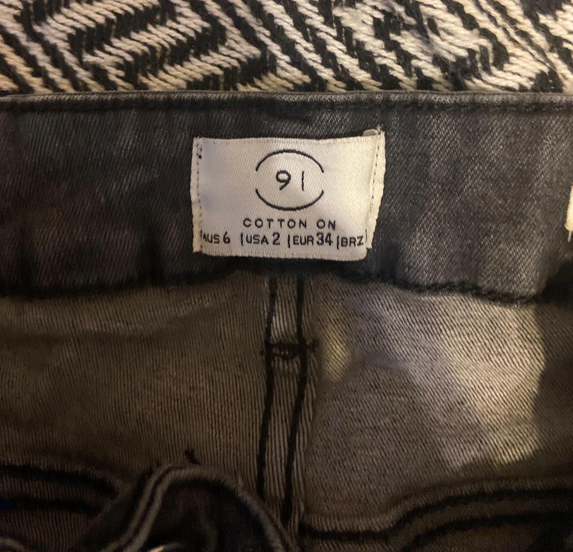 High Waisted Shorts - Image 3