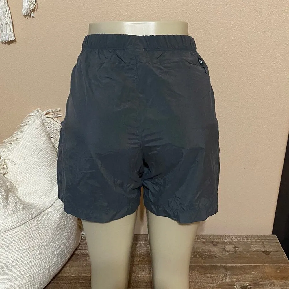 The North Face  shorts - Image 5