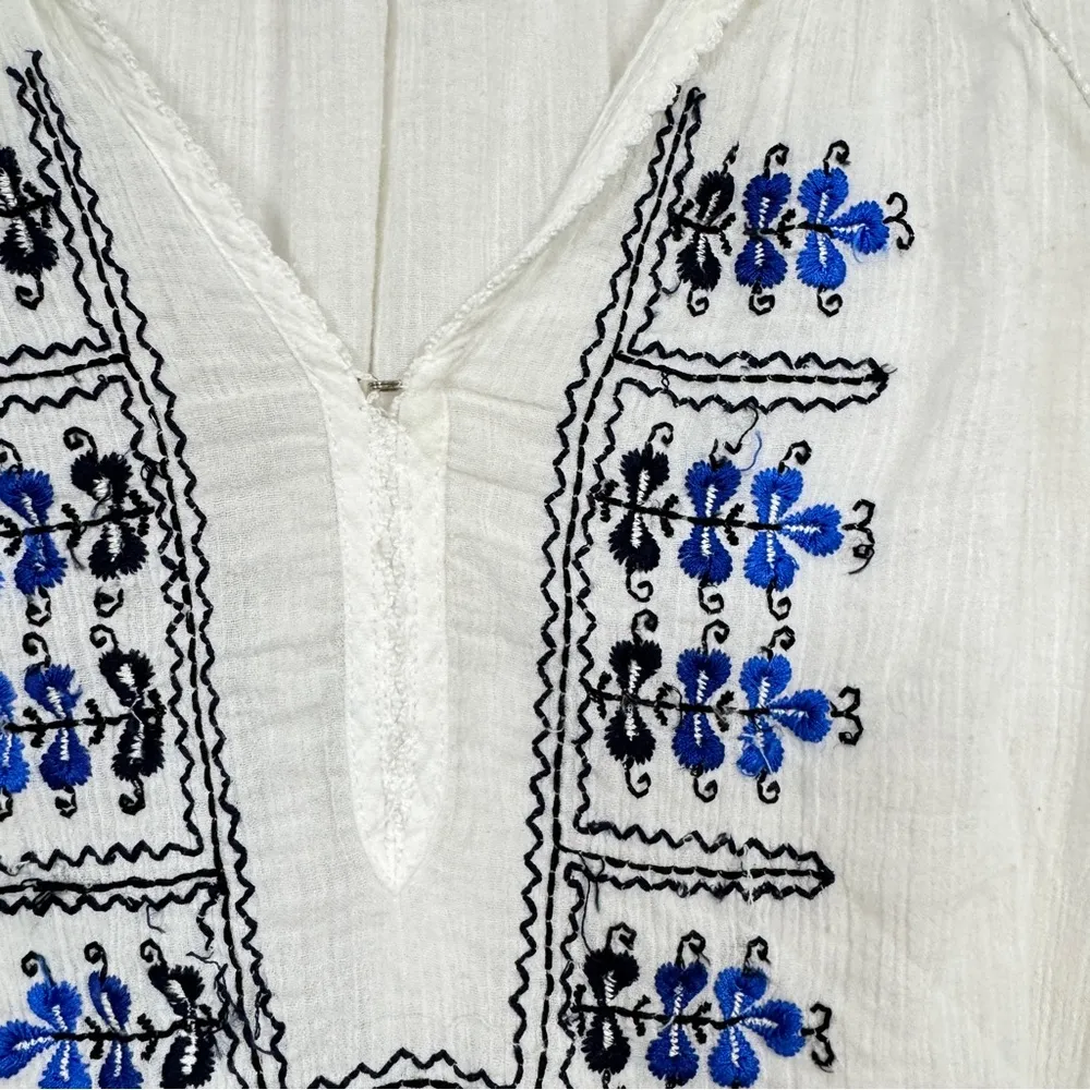 Joie White Embroidered Boho Blouse Peasant Top Womens S Beachy Vacation Summer - Image 3