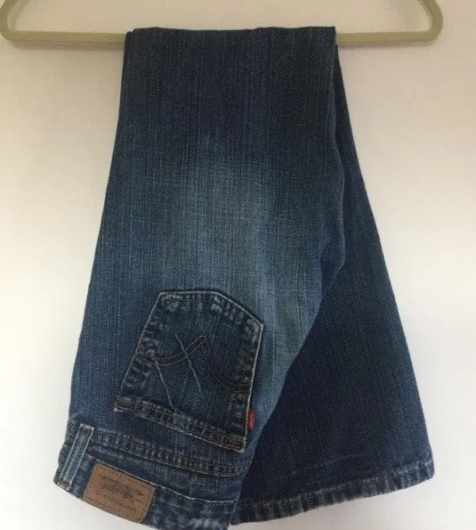 Levi’s 545 Boot Cut Jeans - Image 2