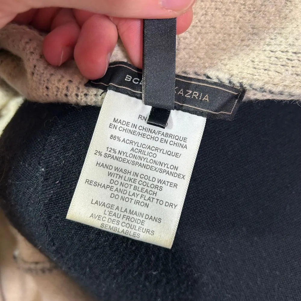 BCBGMaxazria Aztec Pattern Long Cardigan Sweater Open Front Knit‎ Womens Small - Image 7