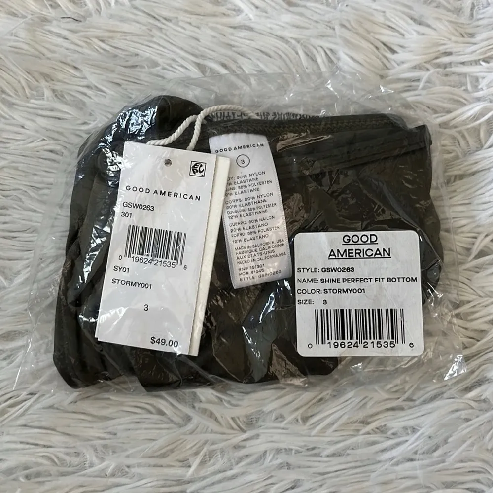 NEW Good American Women’s Shine perfect bikini bottom in Stormy001 size Large - Image 2