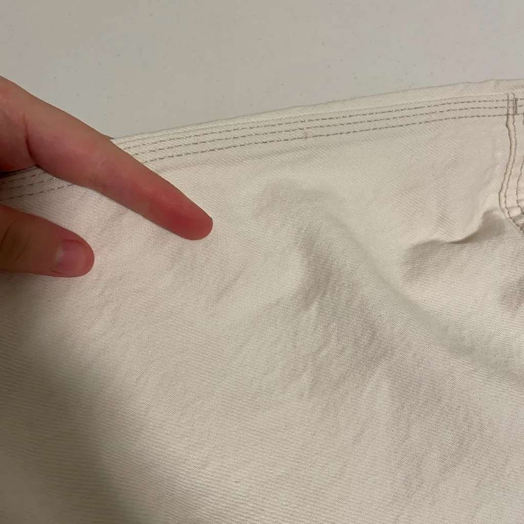 Aeropostale women’s carpenter white cream‎ loose fit relaxed jeans size 32/32 - Image 9