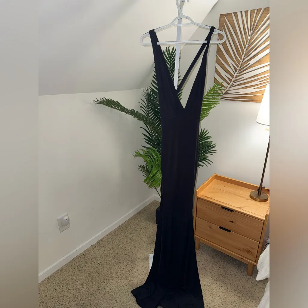 HOUSE OF CB MIACOVA BLACK SILKY‎ JERSEY PLUNGE MAXI DRESS Large - Image 5