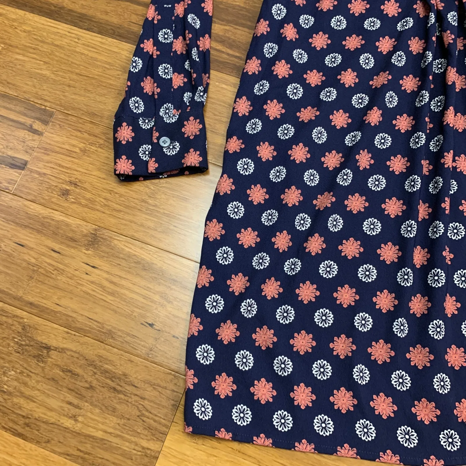 LOFT Navy Coral Floral Print Long Sleeve Belted Button Front Shirt Dress Size XS - Image 4