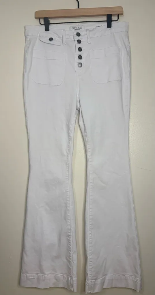 Judy Blue White Flare Jeans 13/31 High Rise Button Fly Pocket Detail Stretch - Image 1