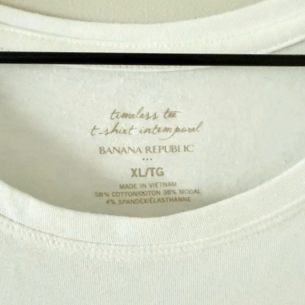 NWT Banana Republic Timeless Tee Cotton Blend Short Sleeve in White - Size XL - Image 4