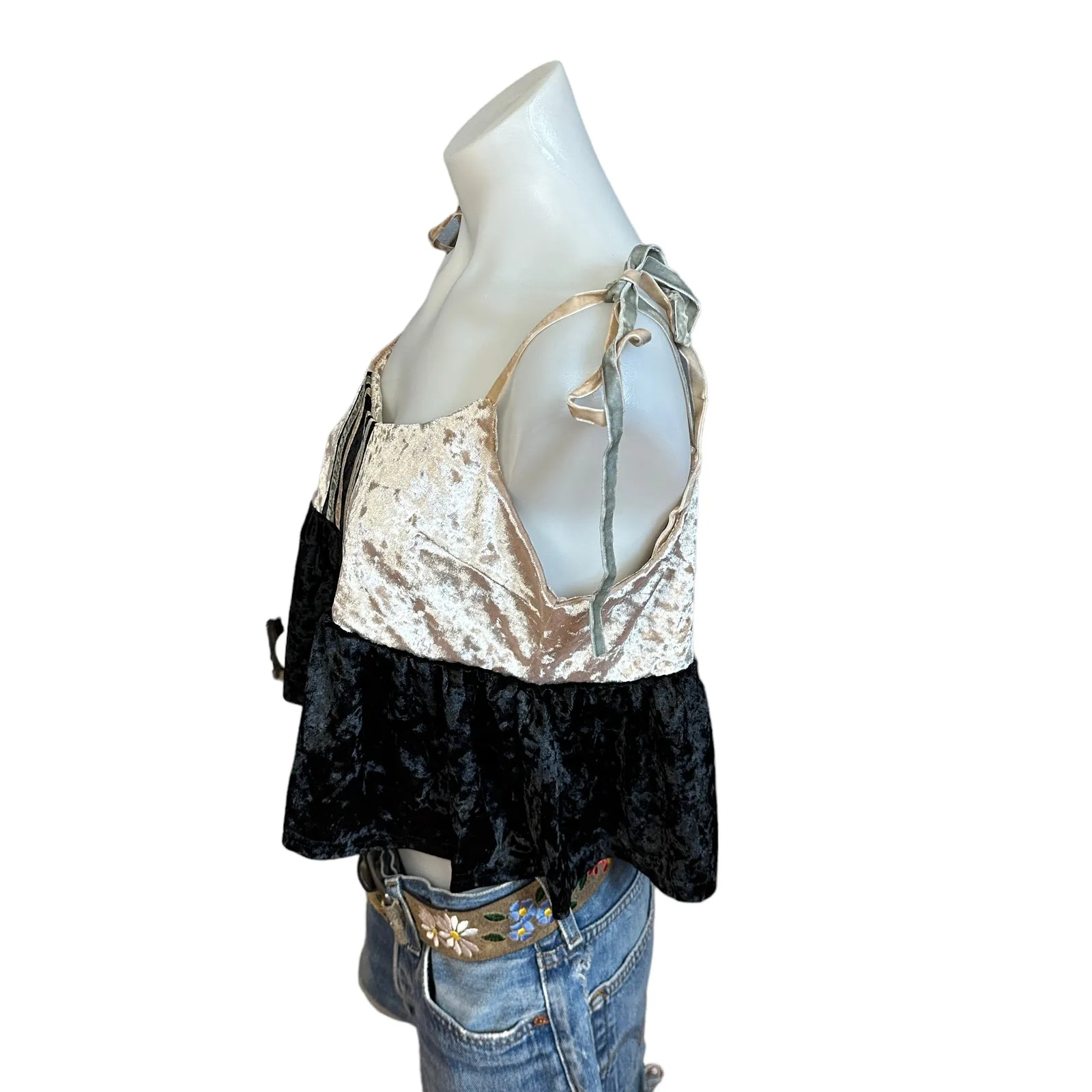 Black Velvet Babydoll Crop Top MEDIUM Ruffle Camisole Coquette Cottage Cami NEW - Image 5