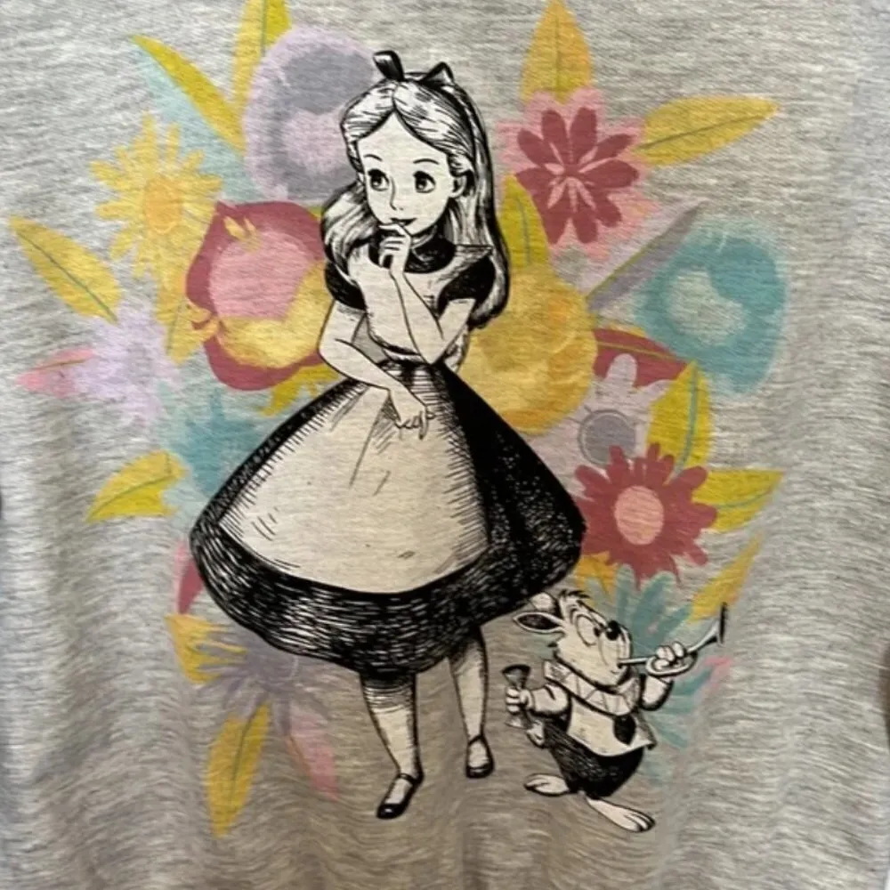 Disney Alice in Wonderland Sweater L Pullover Scoop Neck White Rabbit Fandom - Image 4