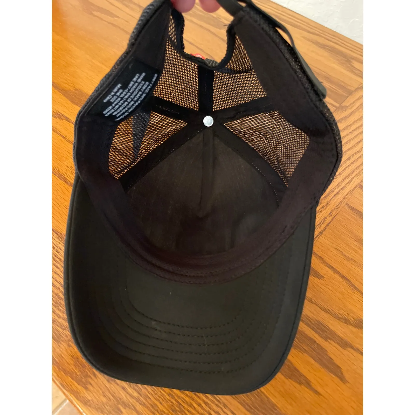 Peloton  adjustable baseball hat - Image 5