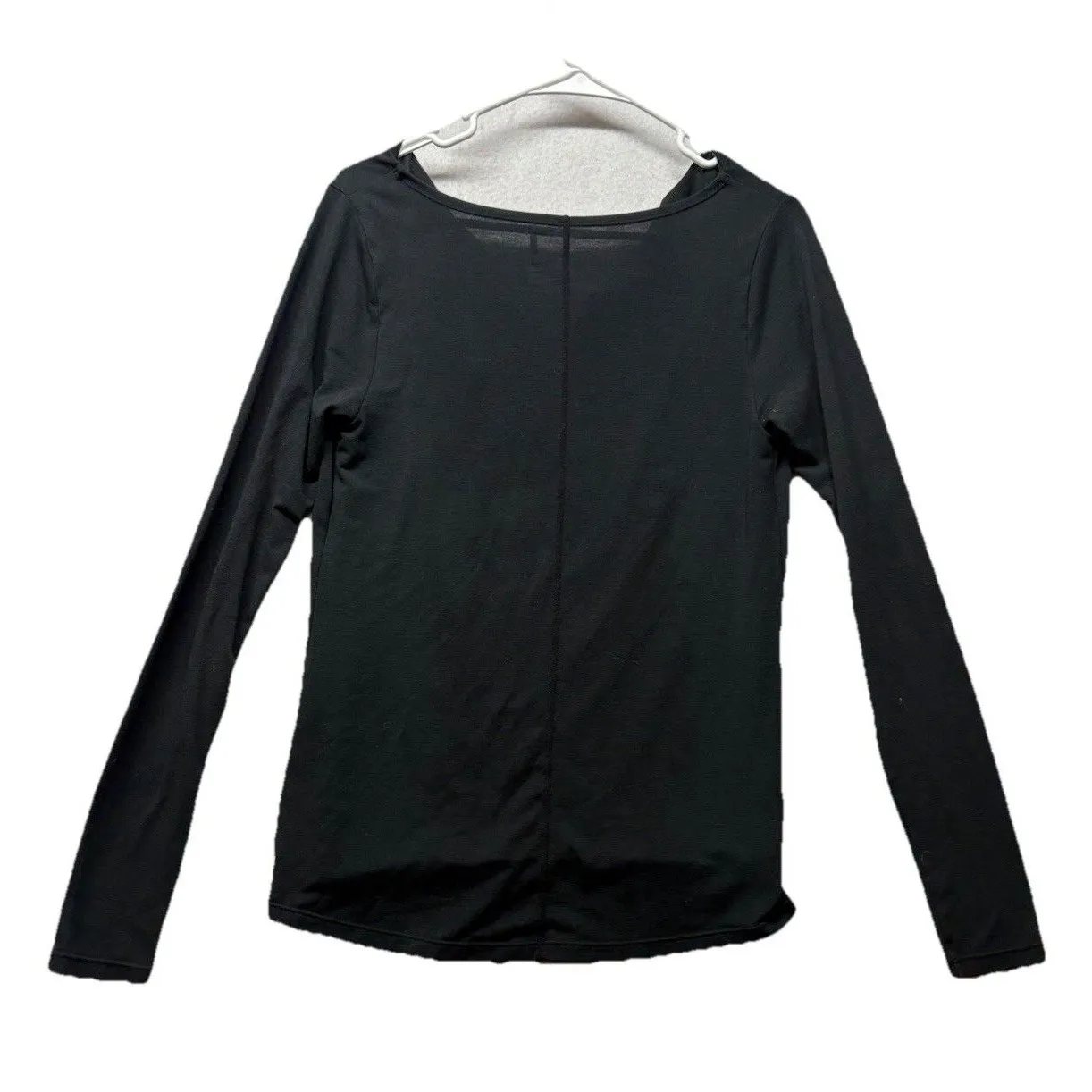 Lucy Women Long Sleeve Lightweight Long Sleeve Shirt black Size Small Drape Neck - Image 4