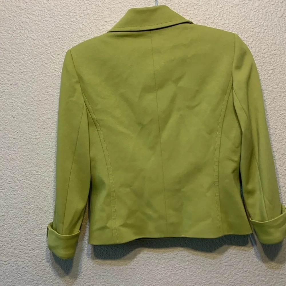 Tahari Arthur S. Levine green blazer sz 2 career office corporate street wear - Image 6