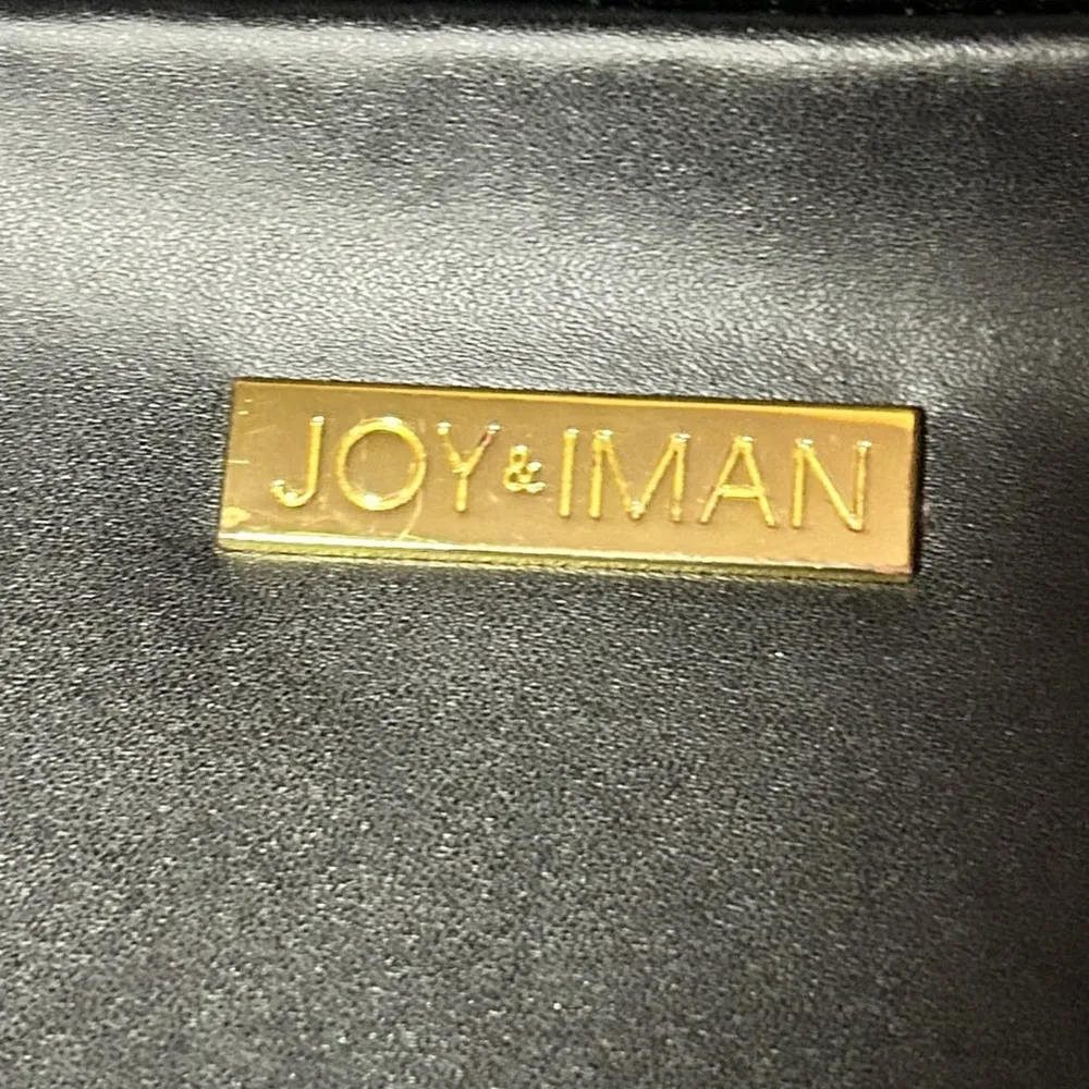 Joy & Iman Black Leather Crossbody Bag - Image 3