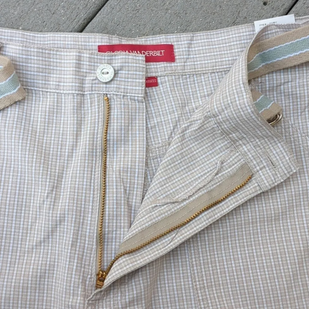 NWT Gloria Vanderbilt Plaid Chino Shorts with Striped Belt 5in Inseam - Image 3