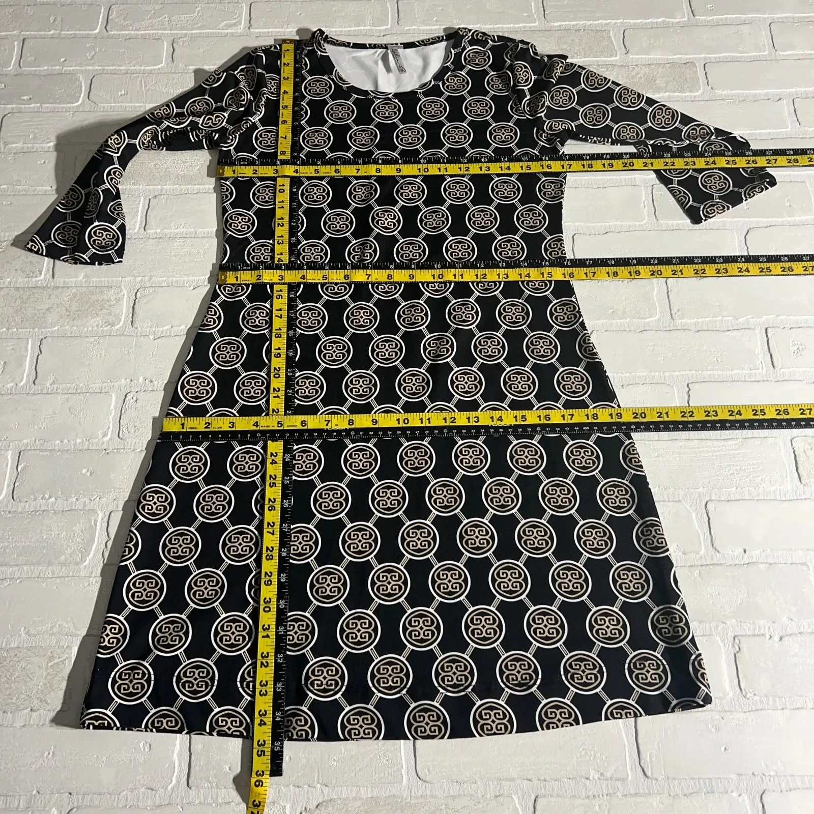 LULU B Dress Womens XS Black Geometric 3/4 Sleeve UPF 50 Travel‎ Resort Nylon - Image 2