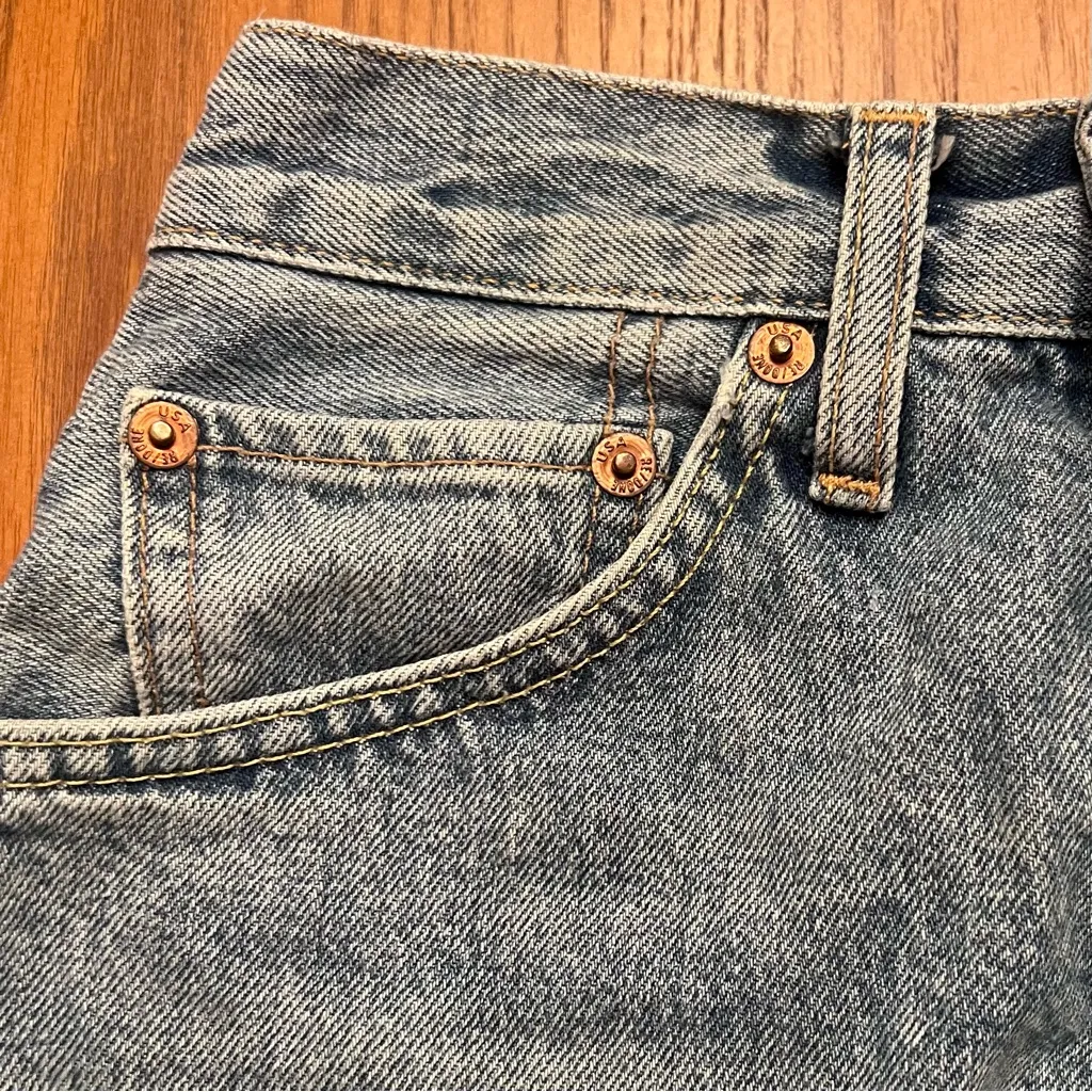 RE/DONE 50s Cutoff Raw Hem Button Fly Denim Shorts in Cool Medium Blue Size 24 - Image 7