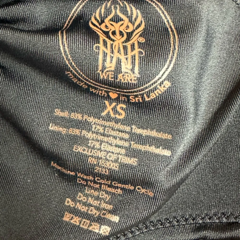 x We Are Hah Keep It Up Long Sleeve Cropped Blouse Black Size XS - Image 7