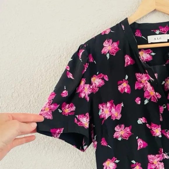 Dylan Floral Flounce Button-Up Midi Dress in Pink Floral Multi Sz 4 - Image 11