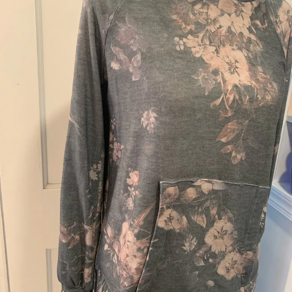 Chaser | floral hooded sweatshirt - Image 7