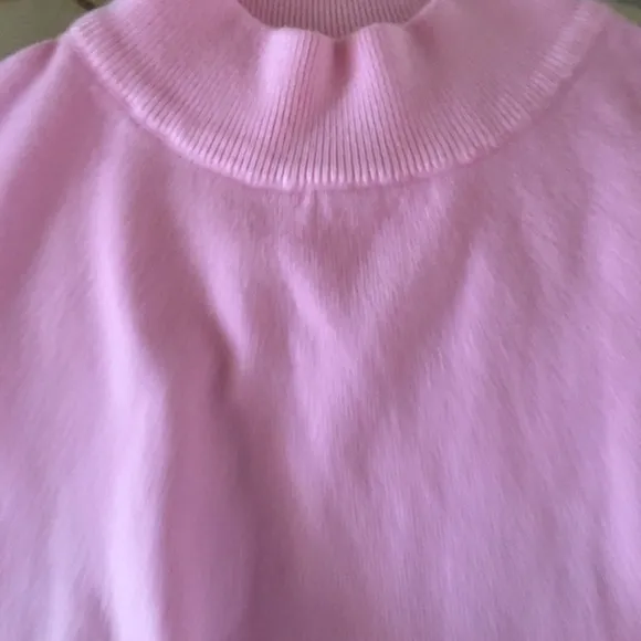 un brand sweater blouse M Size M - Image 2