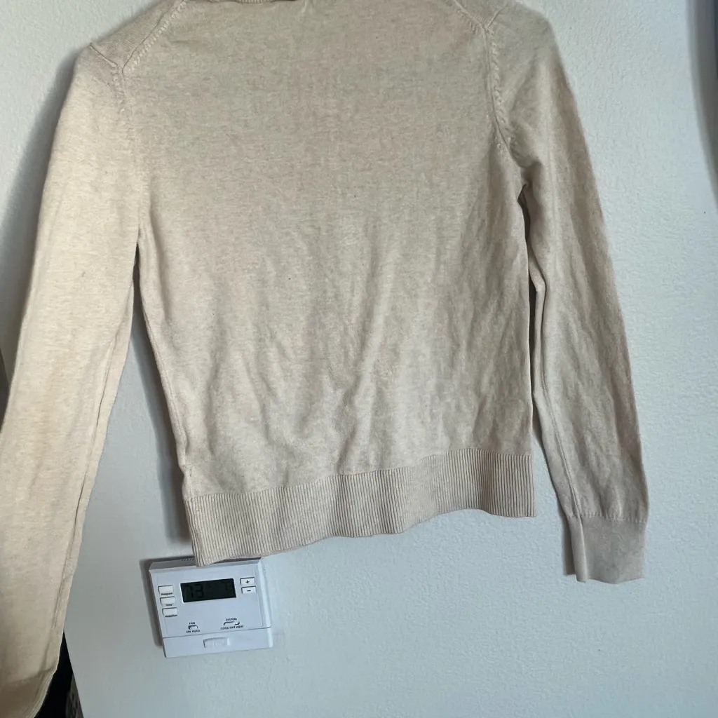 Gap Cardigan - Image 4