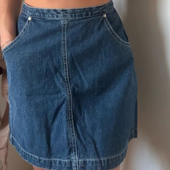 GAP 90s vintage medium blue denim skirt - Image 2