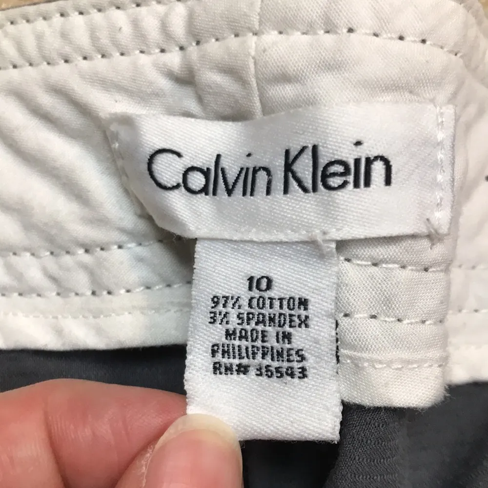 Calvin Klein Women’s Line Textured Gray Buckle Strap Back Boot Cut Pants - Image 8