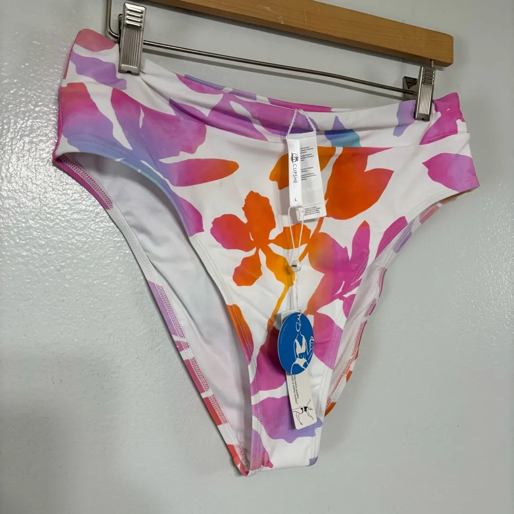 Multi Color Floral Mid-Rise Bikini Size L NEW - Image 12