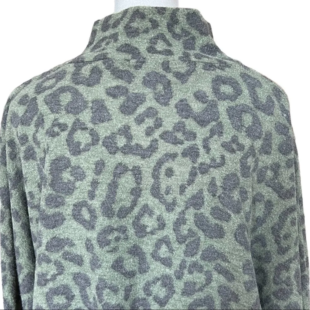 Abound  Green Leopard Drop Shoulder Sweater - Image 5