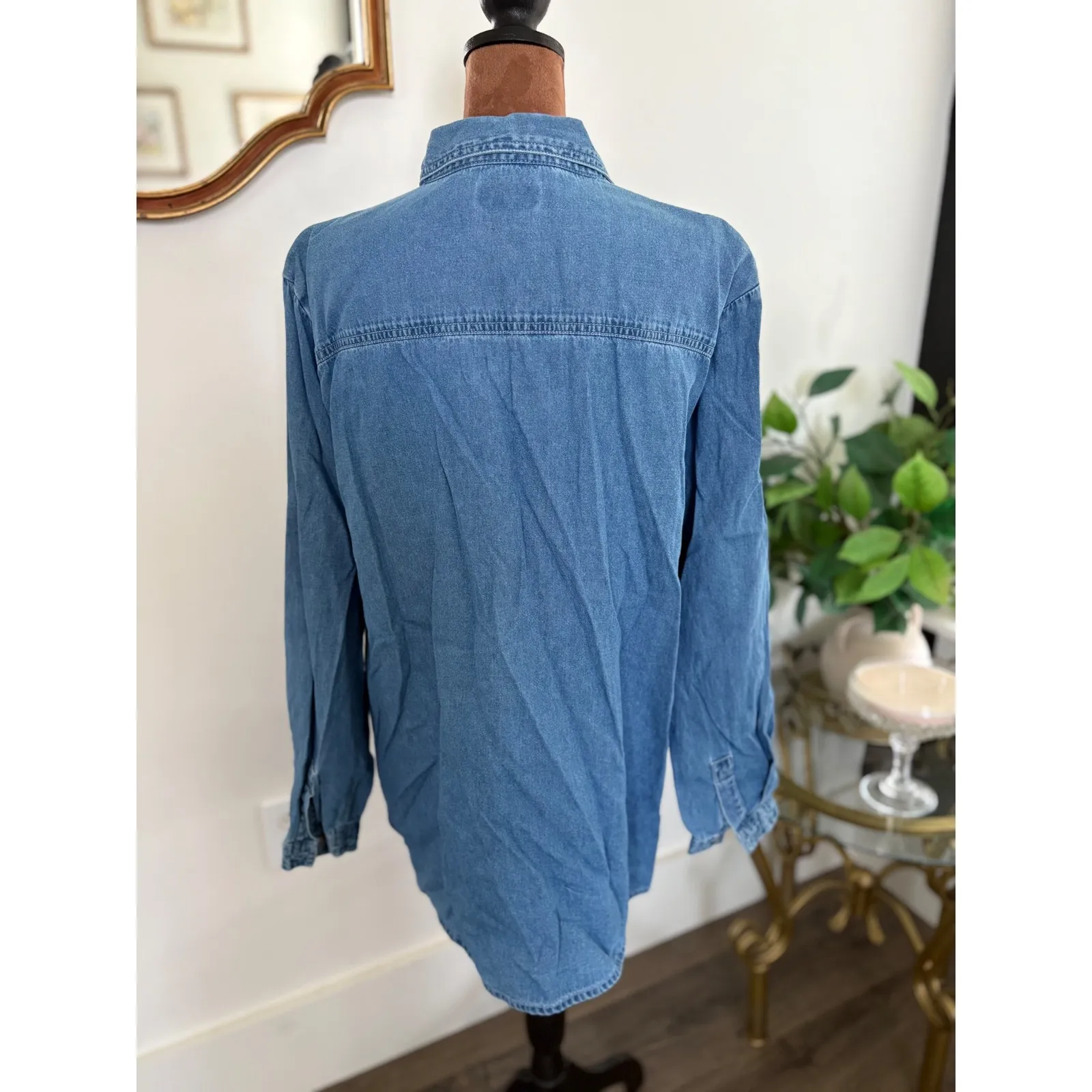 Bobbie‎ Brooks Denim Shirt Christmas Tree Embroidery Holiday Top 14W/16W Blue - Image 4